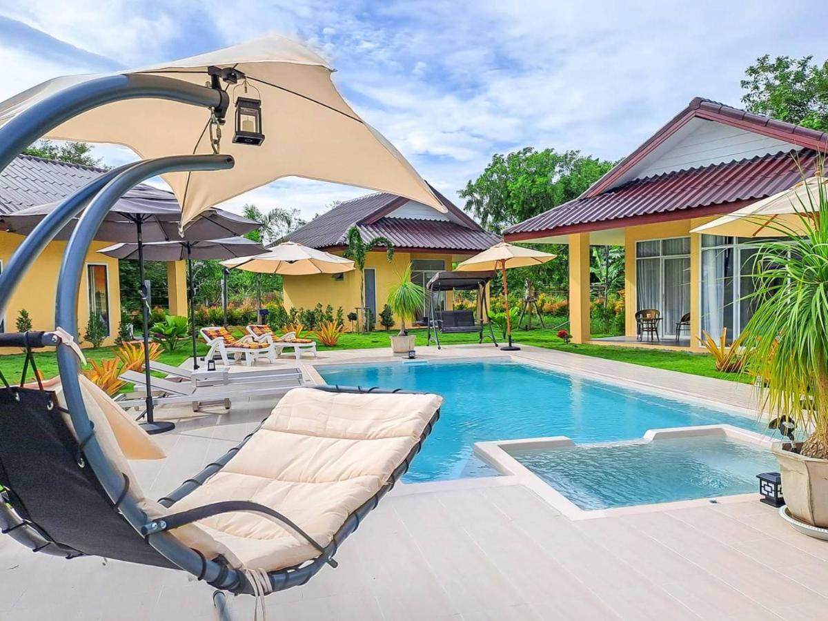 Pool Villa, Resort, Mae Ramphueng Beach, Ban Phe, Rayong, Residence M Thailand (Adults Only) Ban Chamrung Exteriör bild