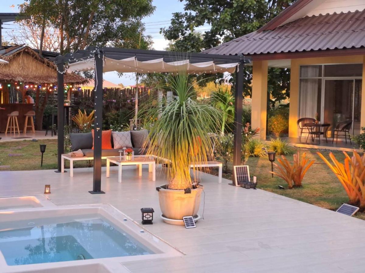 Pool Villa, Resort, Mae Ramphueng Beach, Ban Phe, Rayong, Residence M Thailand (Adults Only) Ban Chamrung Exteriör bild