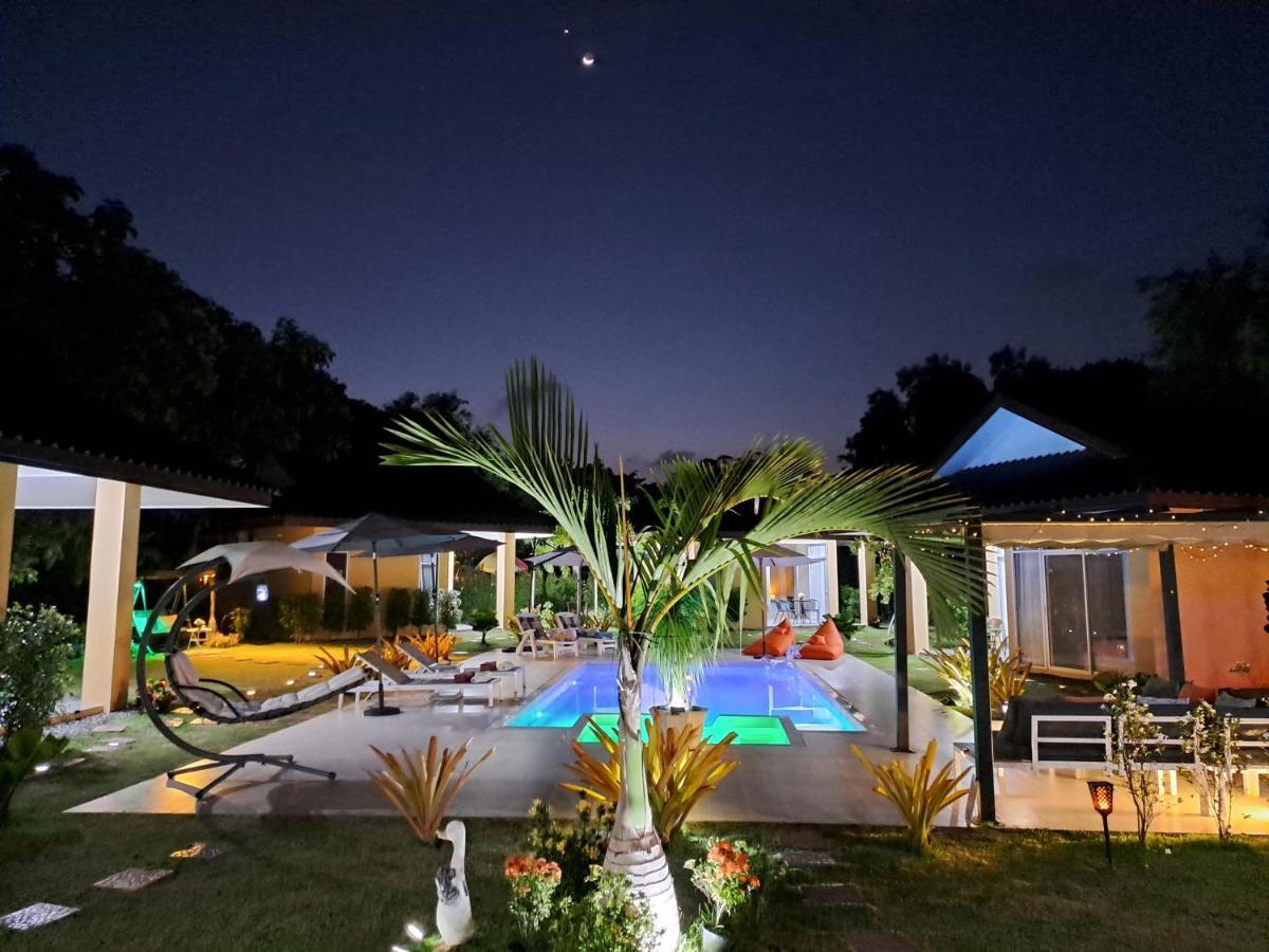 Pool Villa, Resort, Mae Ramphueng Beach, Ban Phe, Rayong, Residence M Thailand (Adults Only) Ban Chamrung Exteriör bild