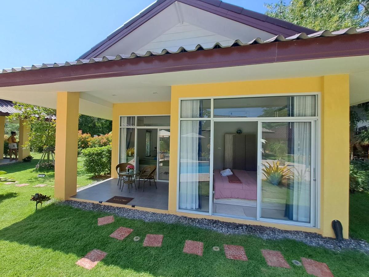 Pool Villa, Resort, Mae Ramphueng Beach, Ban Phe, Rayong, Residence M Thailand (Adults Only) Ban Chamrung Exteriör bild