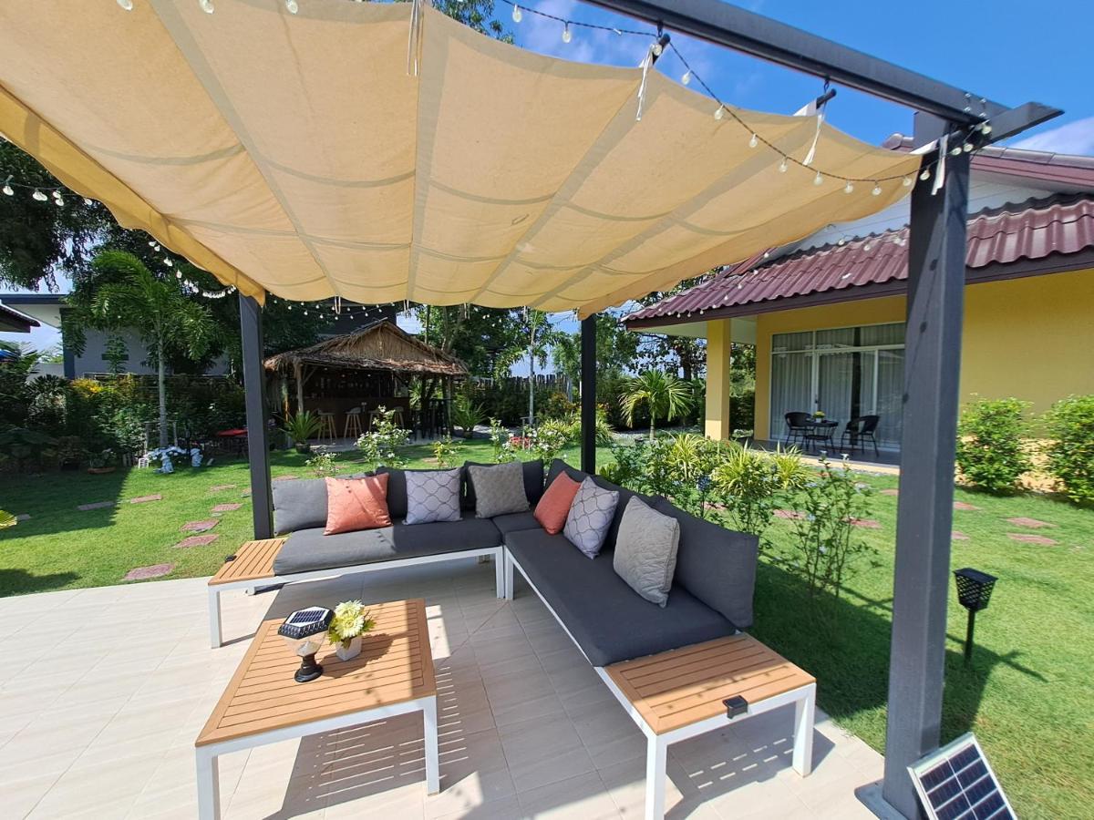 Pool Villa, Resort, Mae Ramphueng Beach, Ban Phe, Rayong, Residence M Thailand (Adults Only) Ban Chamrung Exteriör bild
